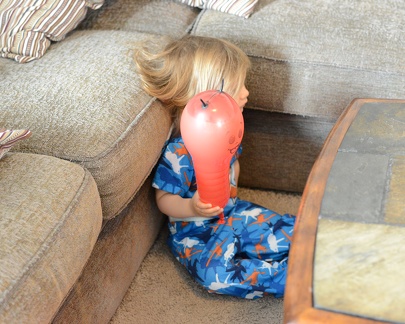 Greta and her red worm balloon2